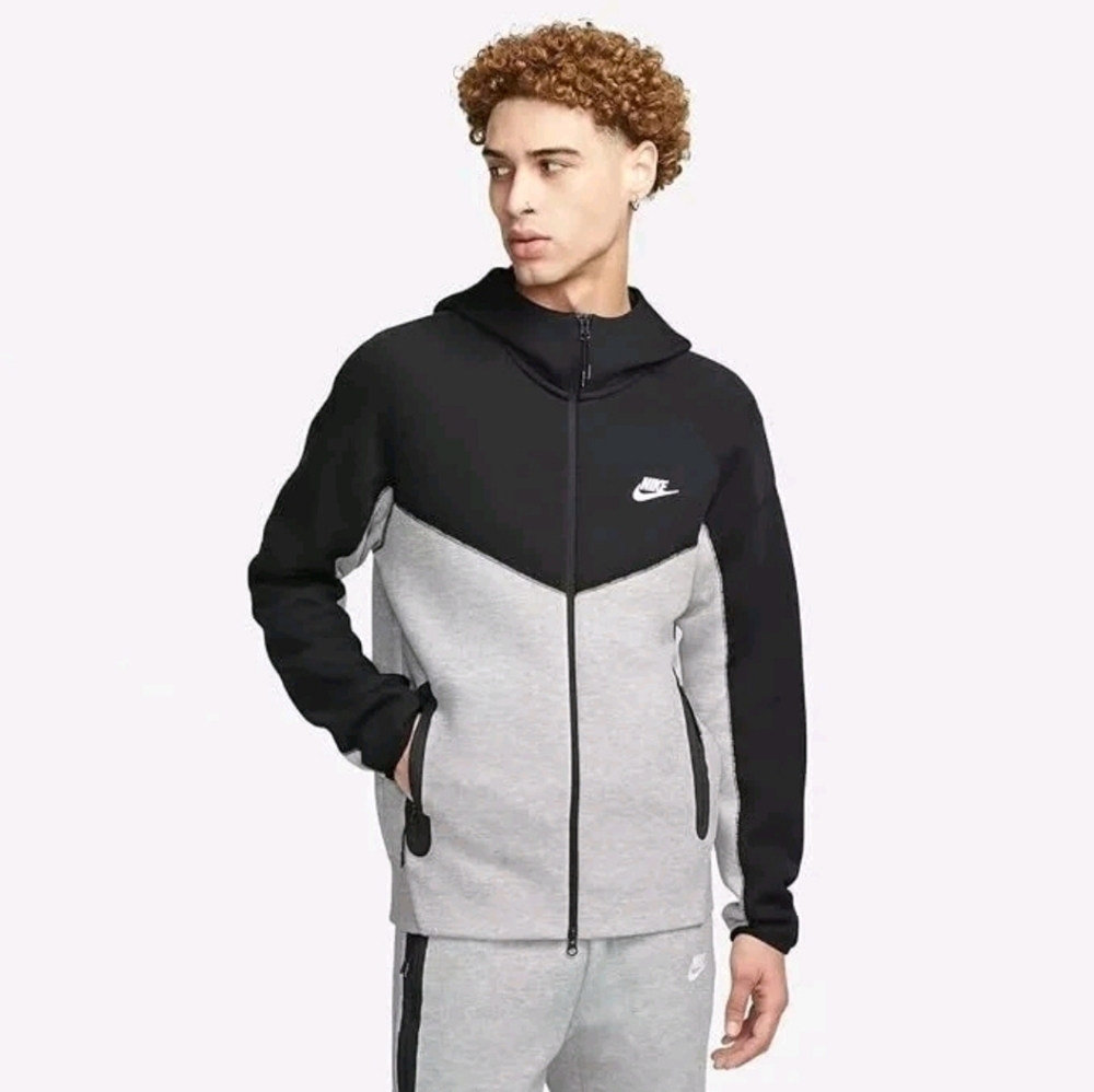 Nike Black and Gray Colorblock Hoodie